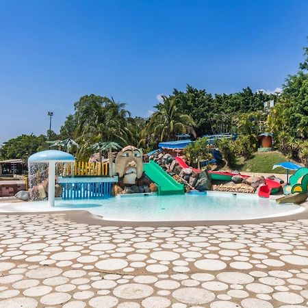 Resort Y Parque Acuatico Valle Dorado El Rosario Екстериор снимка