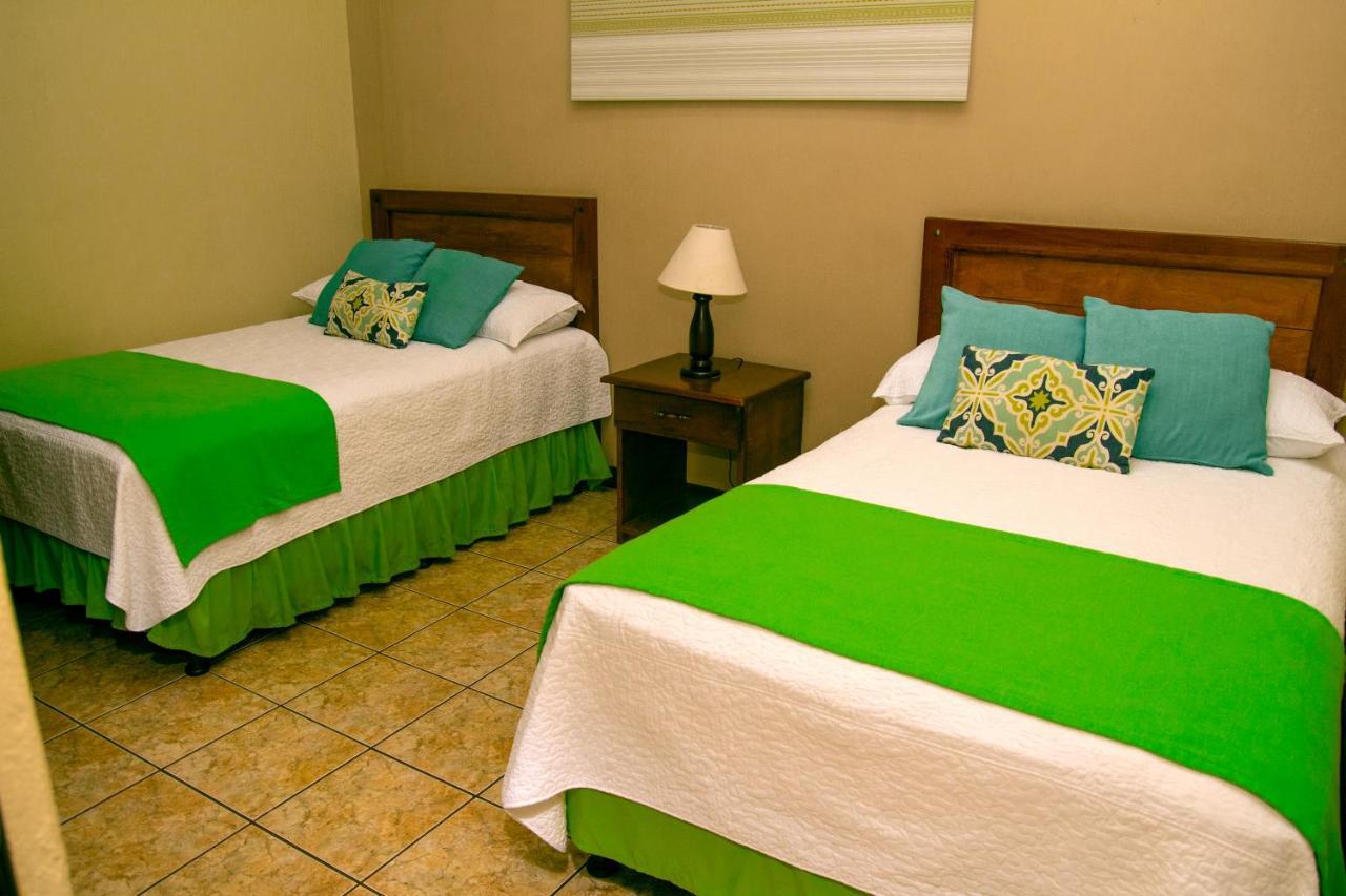 Resort Y Parque Acuatico Valle Dorado El Rosario Екстериор снимка