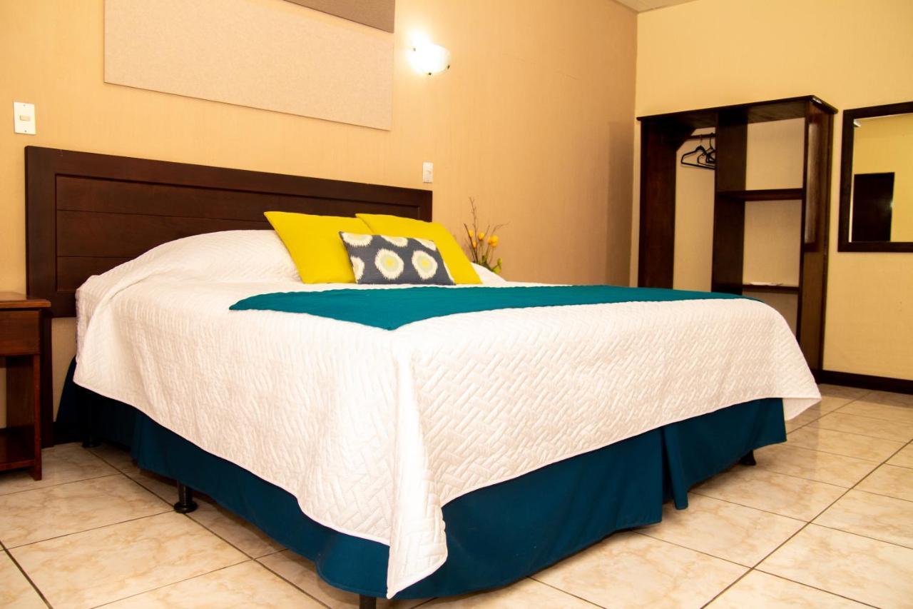 Resort Y Parque Acuatico Valle Dorado El Rosario Екстериор снимка